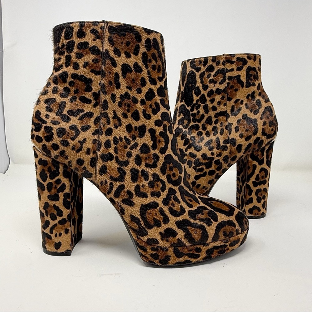 Calvin Klein women’s Martha Brown and Black  leopard ankle Heeled Boots size 9 - Picture 15 of 15